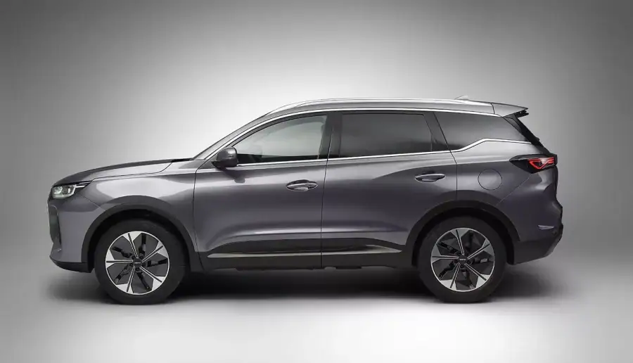 Renting Empresas Ebro S7001.6 TGDI Luxury 7 DCT Gris, Blanco / Negro