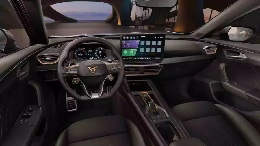 Renting Empresas Cupra Formentor1.5 eTSI 110kW DSG Gris Magnetic (Metalizado), Blanco Nevada (Metalizado) 