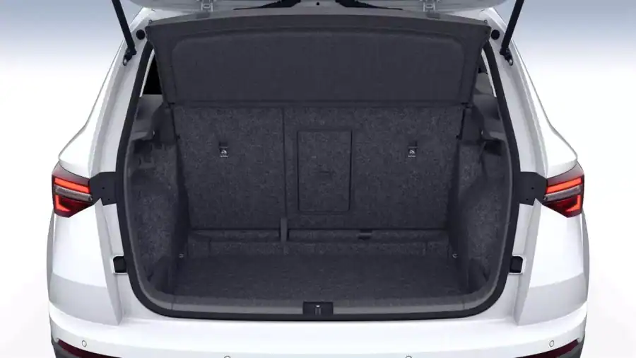 Renting Empresas Skoda Karoq2.0 TDi DSG Selection 4×4 Blanco Luna, Gris Graphite