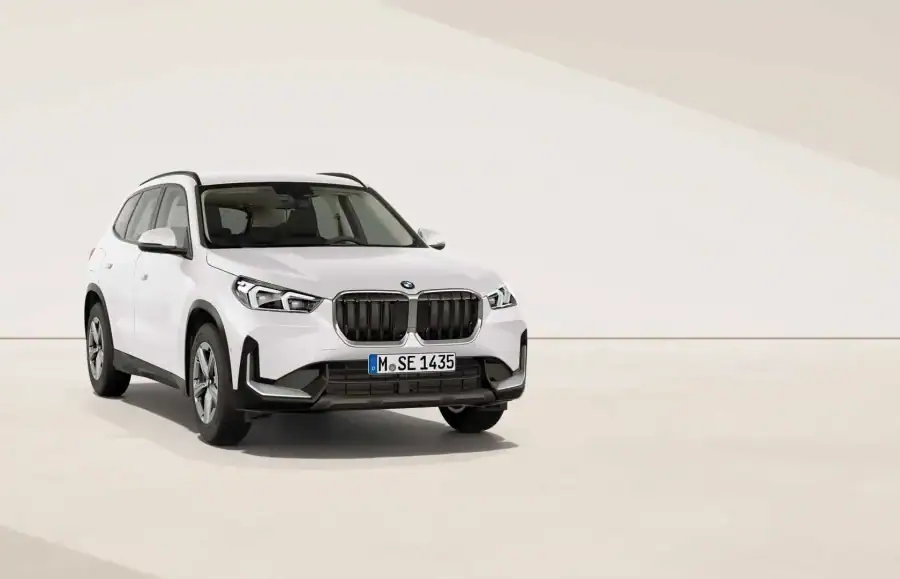 Renting Empresas BMW X1sDrive18d Premium Package Mineral White metalizado
