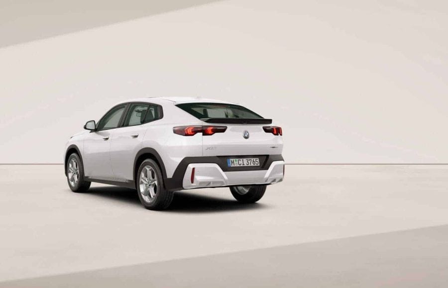 Renting Empresas BMW X2sDrive18d Premium Package Mineral White metalizado