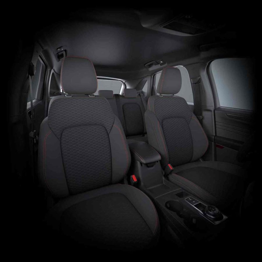 Renting Empresas Ford Kuga2.5 PHEV Duratec ST-Line Verde Bursting, Blanco Frozen, Plata Solar, Negro Agate