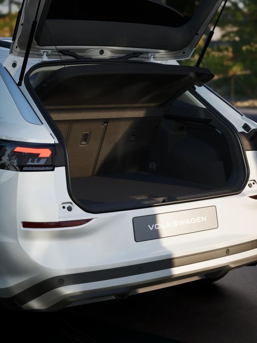 Renting Empresas Volkswagen T-Roc1.5 eTSI 85kW DSG MAS Blanco Punto, Gris Lobo