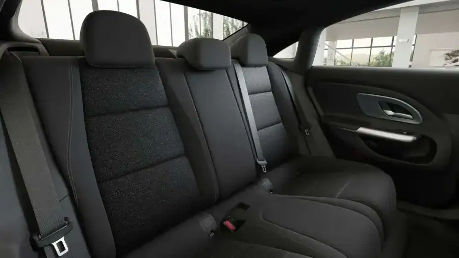 Renting Empresas Mercedes Benz CLA200 EQ Negro Cosmos
