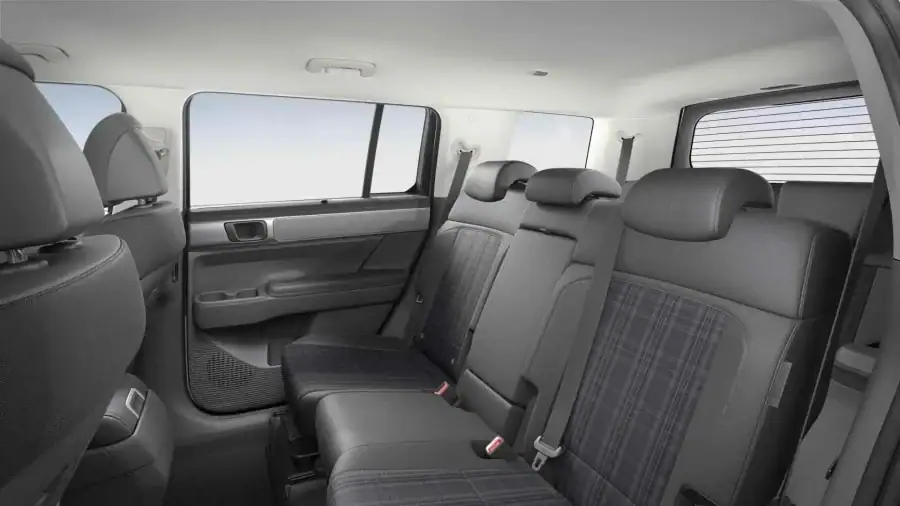 Renting Empresas Hyundai Santa Fe1.6T PHEV 4X4 AT Maxx White Cream