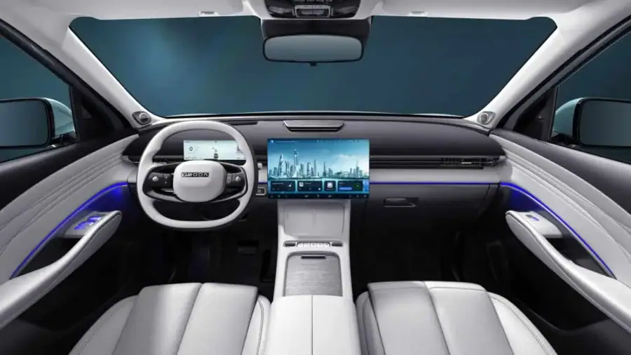Renting Empresas Omoda 71.5T PHEV Premium Verde Wave, Plata Moonlight, Negro Opalo, Blanco Perlado