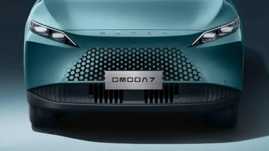 Renting Empresas Omoda 71.5T PHEV Premium Verde Wave, Plata Moonlight, Negro Opalo, Blanco Perlado