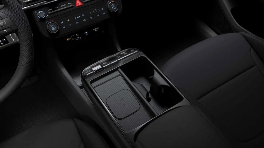 Renting Empresas Hyundai Tucson1.6D 48V DT Black Line Atlas White