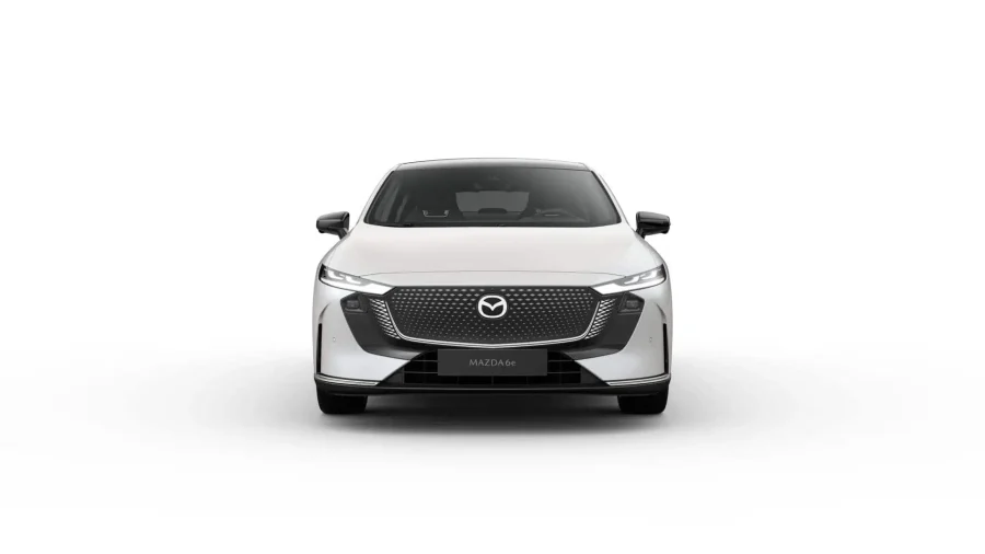 Renting Empresas Mazda 6eEV Takumi Blanco