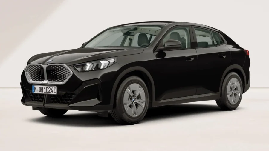 Renting Empresas BMW iX2eDrive20 Black Solid