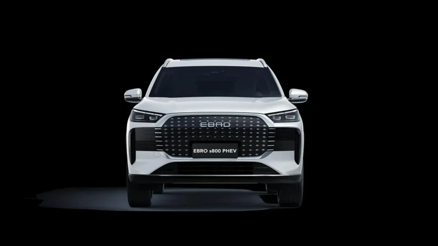 Renting Empresas Ebro S8001.5 TGDI PHEV Luxury E-CVT Blanco Khaki, Gris Bambu
