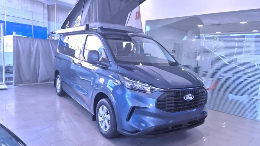 Renting Empresas Ford TransitCustom Kombi 2.0 EcoBlue 320 L1 Trend CAMPERIZADA Magnetic