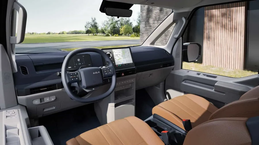 Renting Empresas Kia PV5Passenger L2H1 LR Plus Clear White, Steel Gray, Aurora Black, Lakehouse Grey, Runaway Red