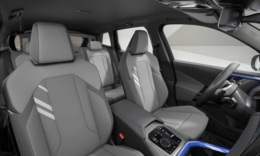 Renting Empresas BMW X320d xDrive Alpine White