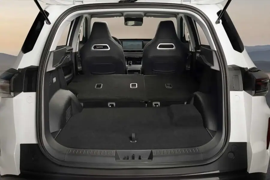 Renting Empresas Ebro S4001.5 DHE HEV Excellence CVT Blanco Khaki, Gris Phantom