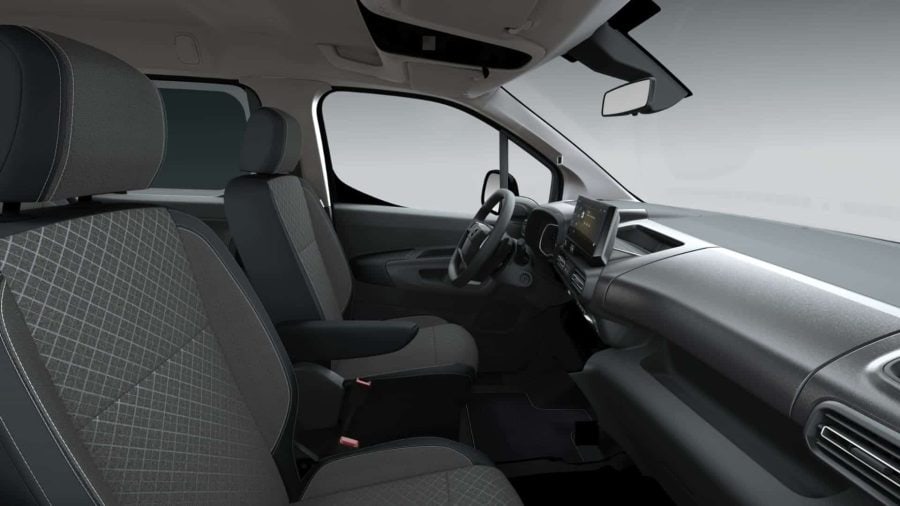 Renting Empresas Opel Combo1.5 TD S/S AT8 Ultimate Kiama Blue